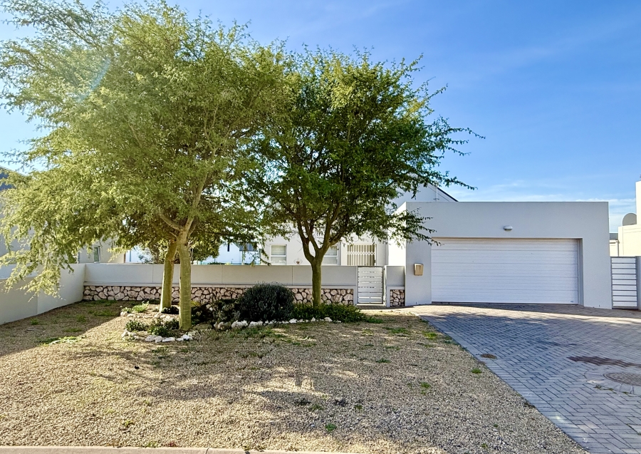 3 Bedroom Property for Sale in Laguna Sands Western Cape